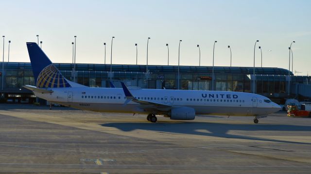 Boeing 737-900 (N34455) - United Airlines Boeing 737-924(ER)(WL) N34455 in Chicago 