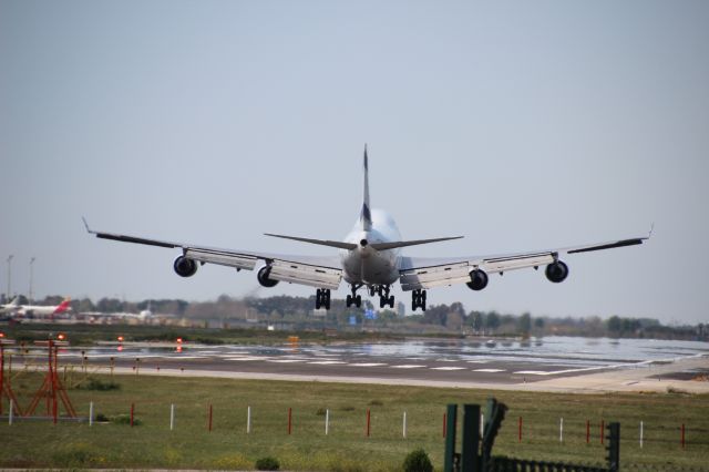 BOEING 767-300 (4X-ELE)