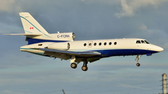 Dassault Falcon 50 (C-FCRH)