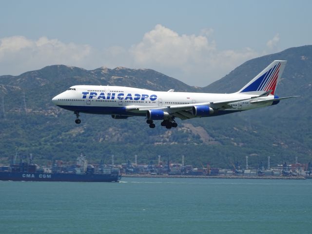 Boeing 747-400 (EI-XLH)