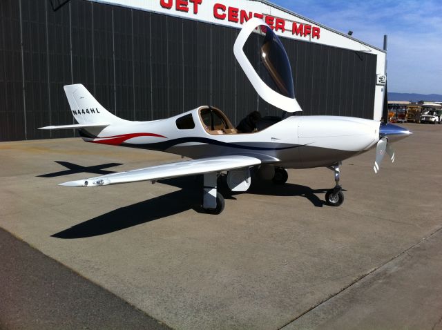 Lancair Legacy 2000 (N444HL)