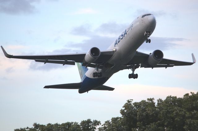 BOEING 767-300 (PR-ABD)