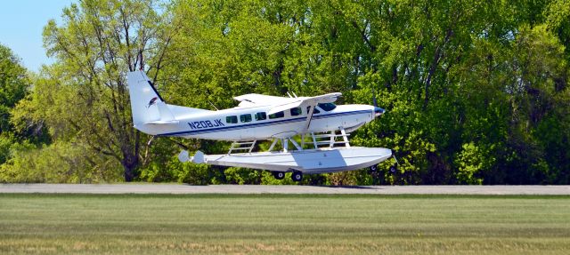 Cessna Caravan (N208JK)