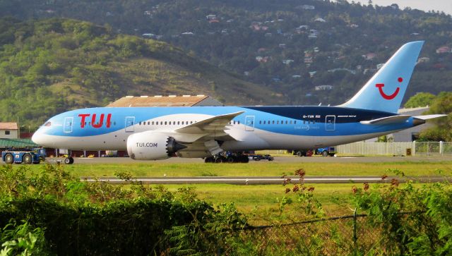 Boeing 787-8 (G-TUII)