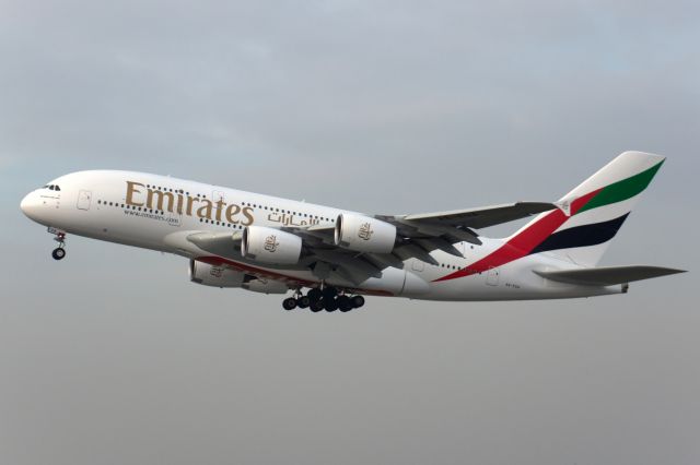 Airbus A380-800 (A6-EUA)