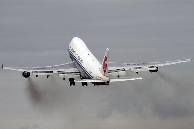 Boeing 747-200 (B-2475)