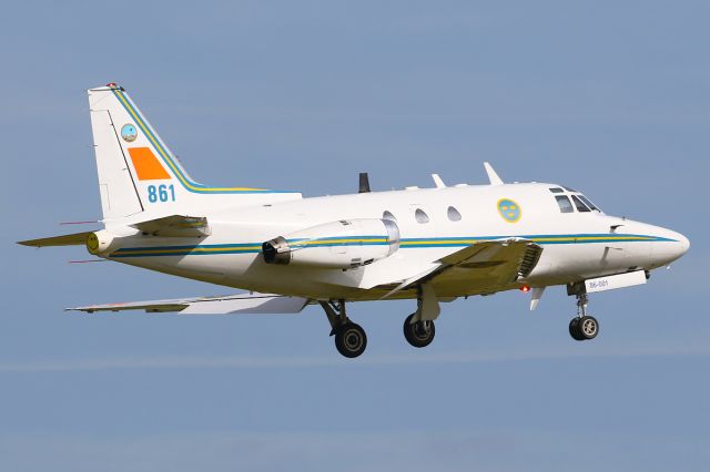 N86001 — - Find the friendly smile