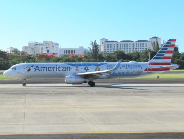 Airbus A321 (N167AN)