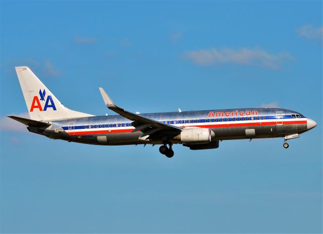 Boeing 737-700 (N849NN)