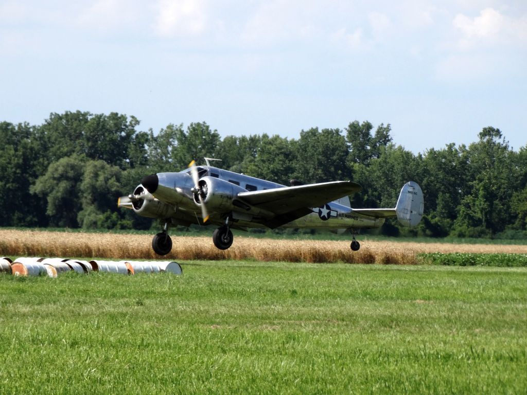 Beechcraft 18 (N45GC)