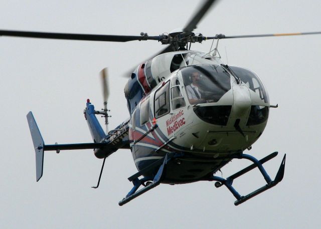 KAWASAKI EC-145 (N562LF) - Departing Downtown Shreveport.