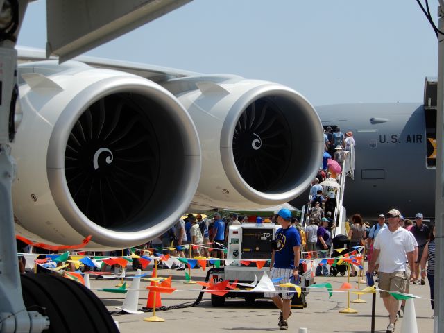 BOEING 747-8 (N616UP) - EAA Airventure 2019