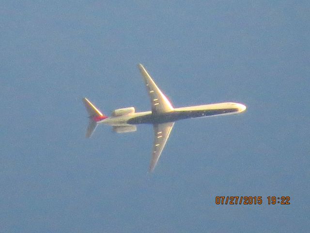 McDonnell Douglas MD-88 (N979DL)