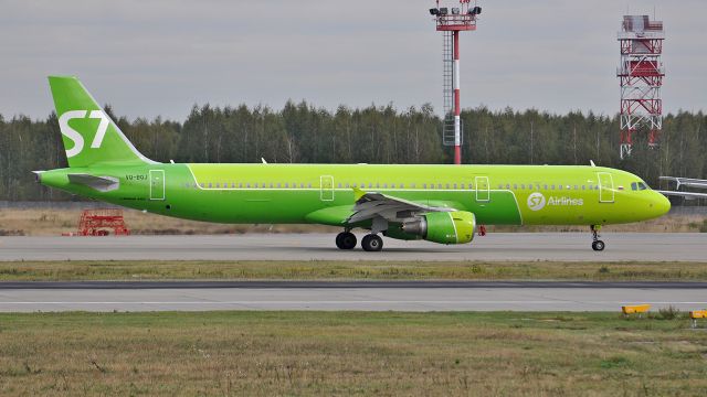 Airbus A321 (VQ-BQJ)