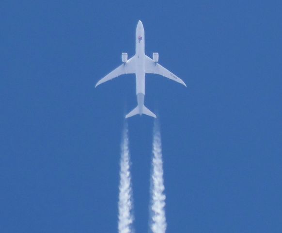 Boeing 787-9 Dreamliner (CC-BGD) - CC-BGD | LA750 | SCL(SANTIAGO)>GRU(GUARULHOS)br /Boeing 787-9 Dreamlinerbr /VERTICAL DE CASCAVEL(SBCA) 23.08.2017 - 10:46br /11.887 MTS- 946KM/H