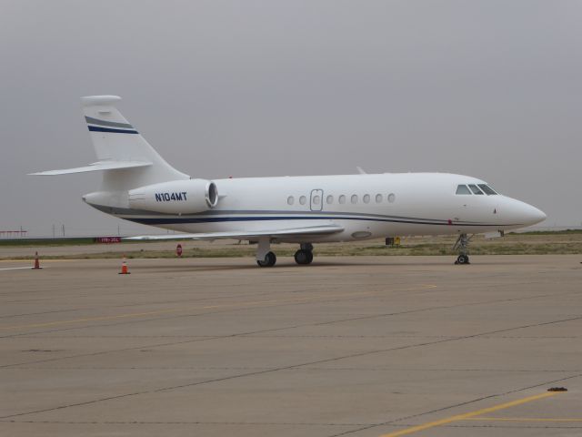 Dassault Falcon 20 (N104MT)