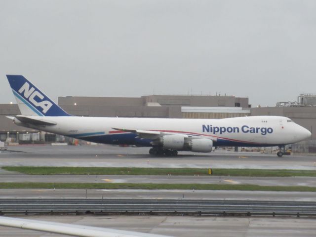 BOEING 747-8 (JA15KZ)