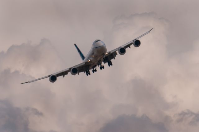 BOEING 747-8 (N747EX)