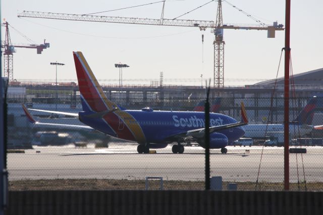 Boeing 737-700 (N483WN)