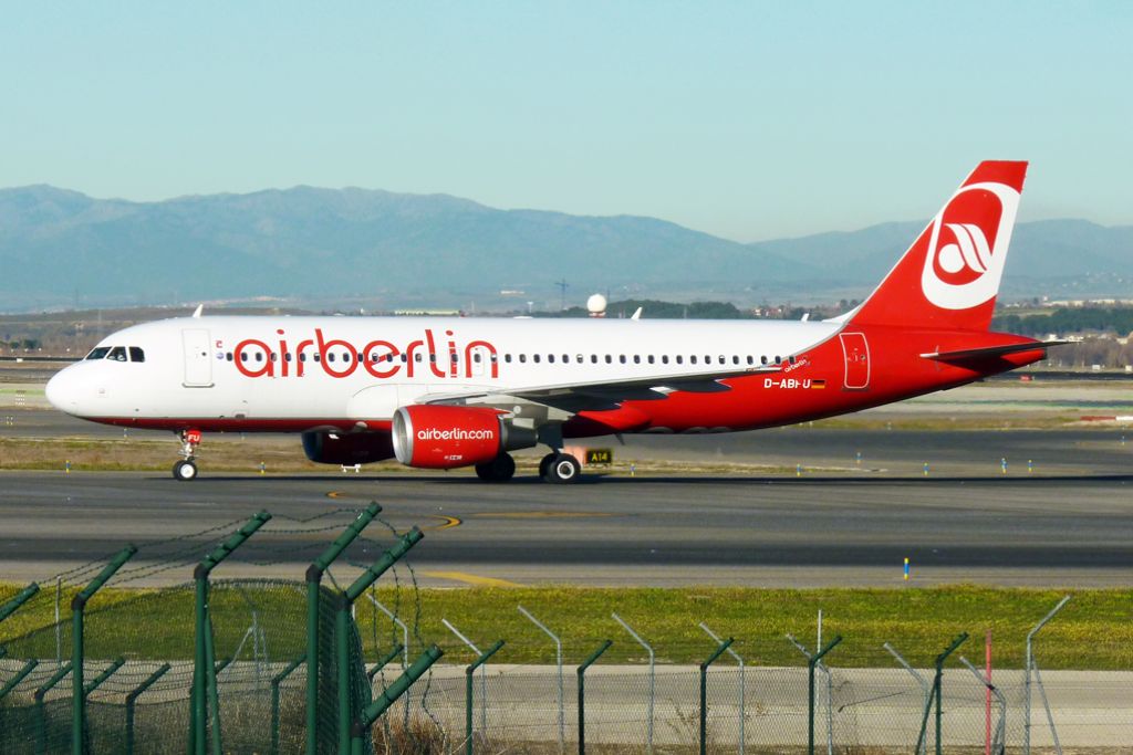 Airbus A320 (D-ABFU)