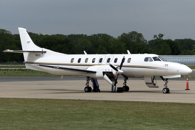 Fairchild Dornier SA-227DC Metro (91-0572) - An Arkansas National Guard C-26B getting some maintenance on the ramp. -May 2014