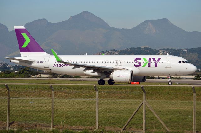 Airbus A320 (CC-DBE)