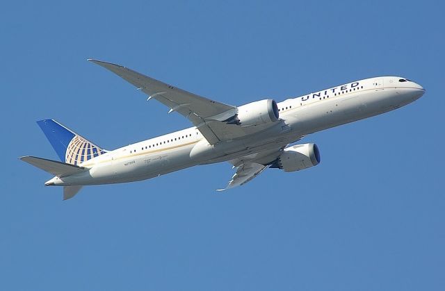 Boeing 787-9 Dreamliner (N27959)