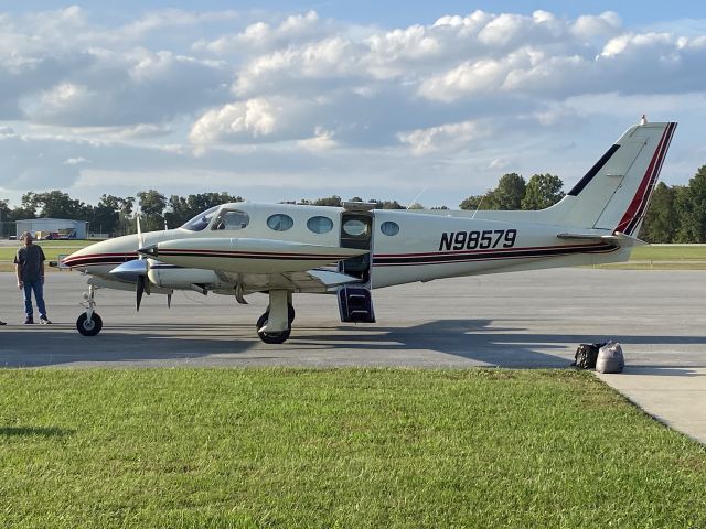 Cessna 340 (N98579) - Date Taken: October 14, 2021