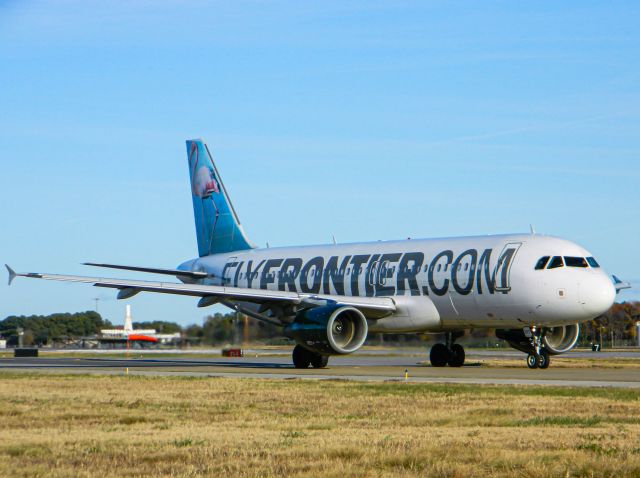 Airbus A320 (N223FR) - One of the last Frontier's in the old colors on the A320!