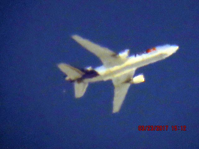 McDonnell Douglas DC-10 (N318FE)