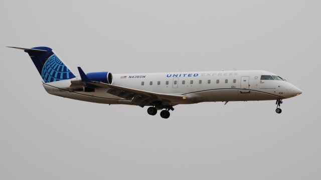 Canadair Regional Jet CRJ-200 (N438SW)