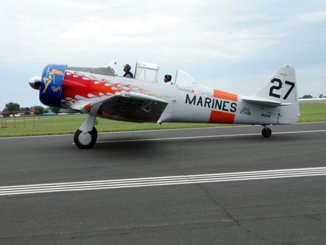 North American T-6 Texan (N127VF)