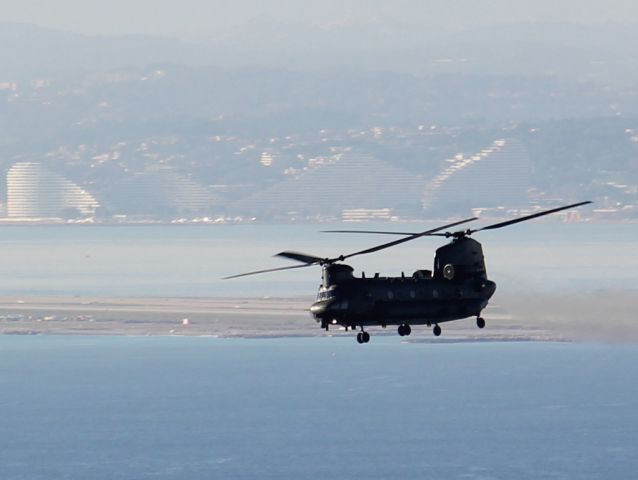 — — - CHINOOK ROYAL AIR FORCE DEPARTURE TO NICE AIRPORT FRANCE