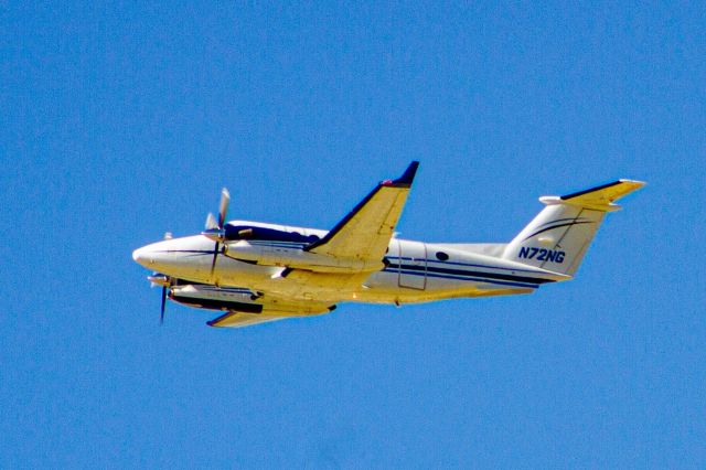 Beechcraft Super King Air 350 (N72NG)
