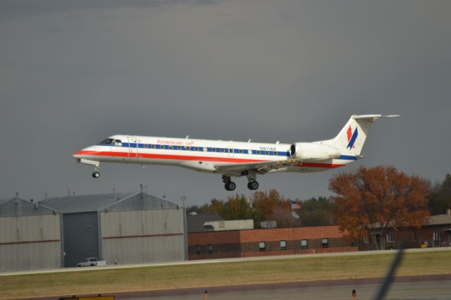 Embraer ERJ-135 (N811AE) - Arriving on Runway 21 in FSD