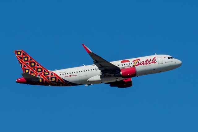 Airbus A320 (PK-LUU) - A320-214 cn 7659. Batik Air PK-LUU departed rwy 21 YPPH 29 April 2023