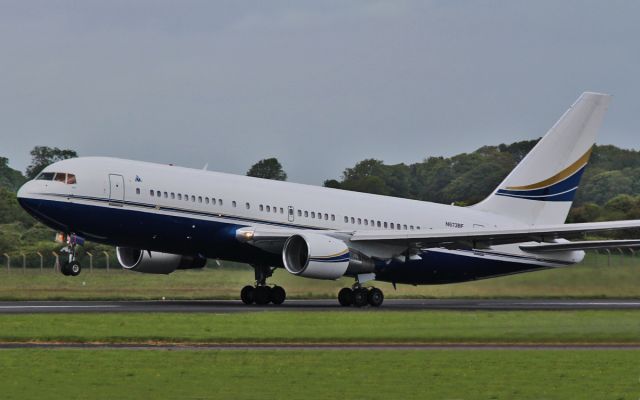 BOEING 767-200 (N673BF) - n673bf dep shannon 6/6/15.