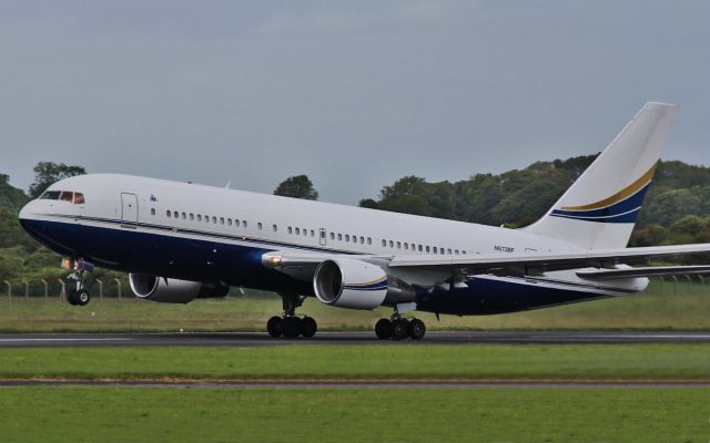 BOEING 767-200 (N673BF) - n673bf dep shannon 6/6/15.