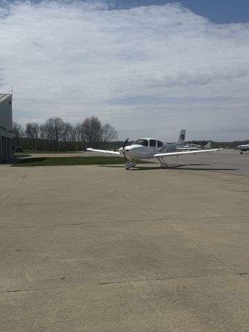 Cirrus SR-20 (N7630U)