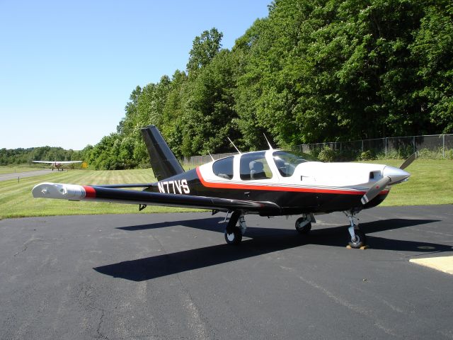 Socata TB-20 Trinidad (N77VS)