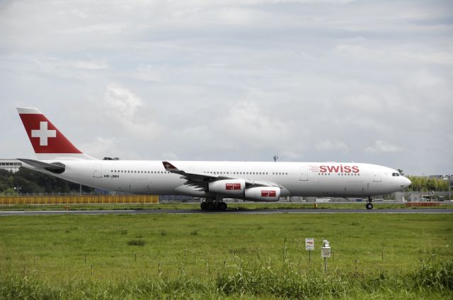 Airbus A340-300 (HB-JMM) - Departure at Narita Intl Airport Rnwy16R on 2012/08/18