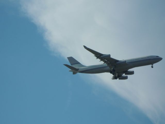 Boeing 747-400 — - SAUDI ARABIAN 747-400 SPECIAL PLAIN