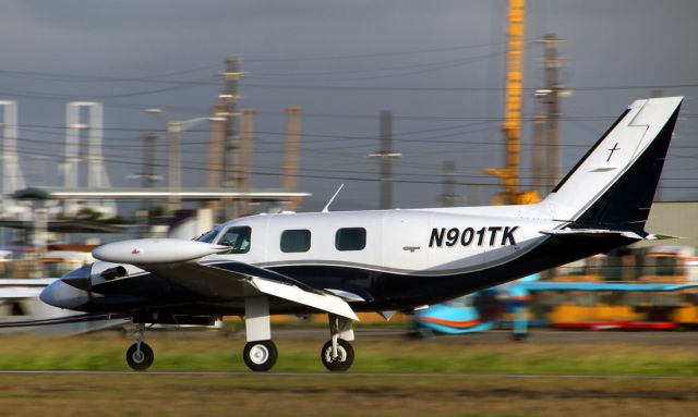 Piper Cheyenne (N901TK)