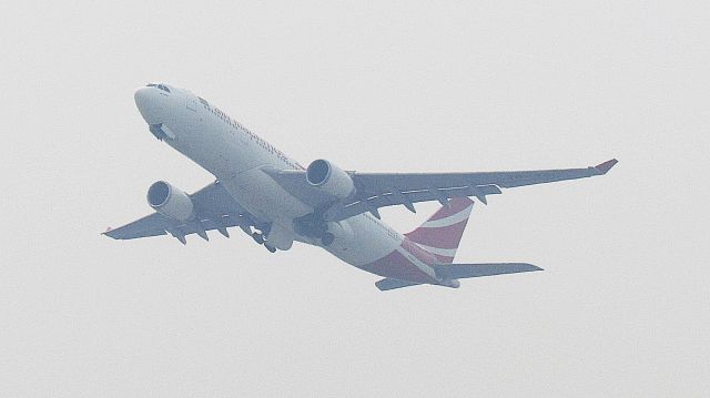 Airbus A340-300 (3B-NBL)