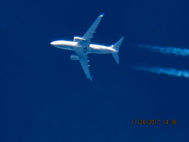 Boeing 737-700 (N23721)