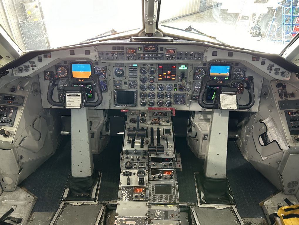 Photo of EZR Saab 340 (N304AG) - FlightAware