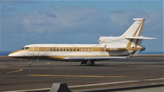 Dassault Falcon 7X (N110BE) - Santa Maria Island International Airport - LPAZ. November 16, 2021.