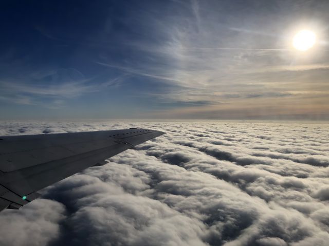 Embraer ERJ-135 (N805AE)