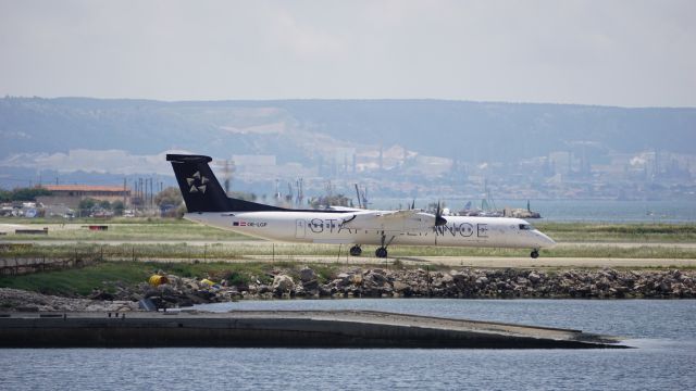 de Havilland Dash 8-100 (OE-LGP)