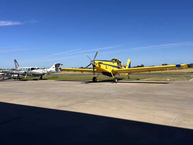 Air Tractor AT-802 (LV-KKV)
